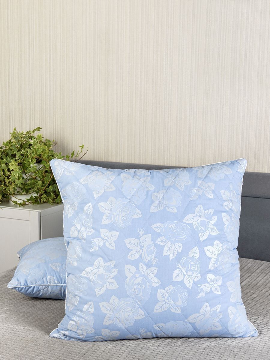 снимок Подушка стеганая "Очарование" голубая от магазина BIO-TEXTILES ОПТ