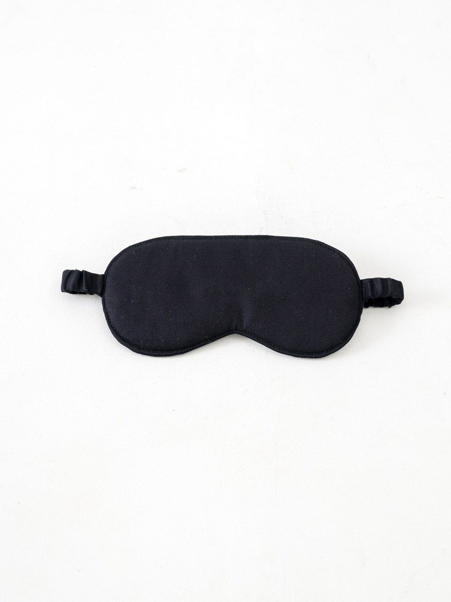 снимок Маска для лица PandaHug Blackout черная от магазина BIO-TEXTILES ОПТ