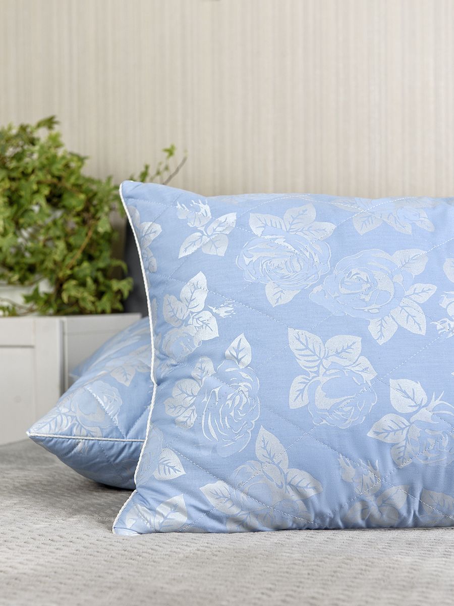 снимок Подушка стеганая "Очарование" голубая от магазина BIO-TEXTILES ОПТ