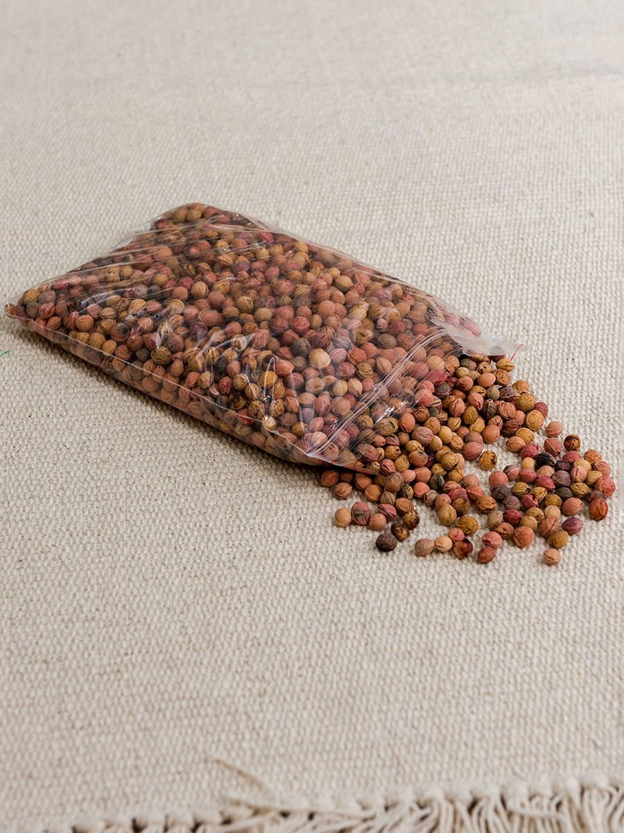 снимок Наполнитель для подушек вишневая косточка. Фасовка 0,5 кг от магазина BIO-TEXTILES ОПТ