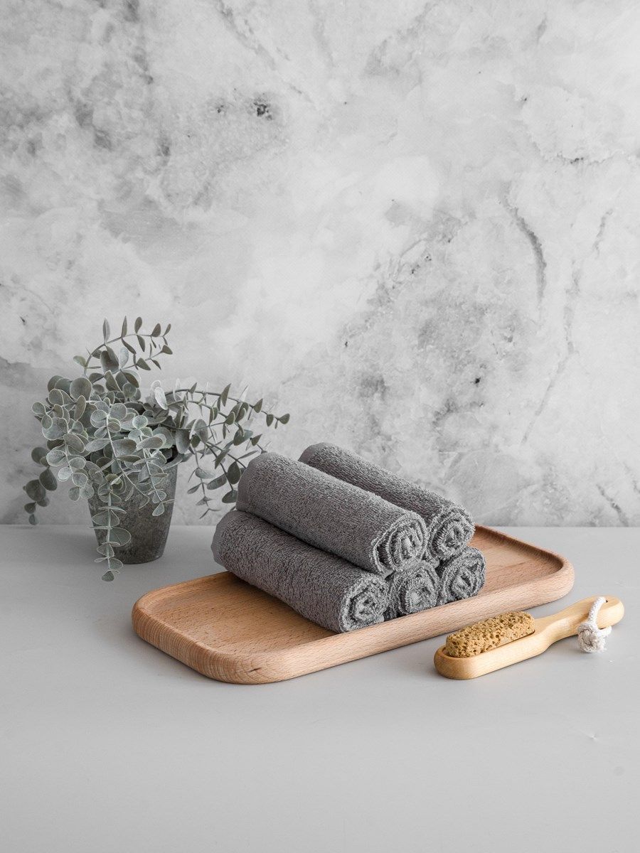 снимок Набор махровых салфеток 5 шт ( 30*30 ) темно-серый, с петелькой от магазина BIO-TEXTILES ОПТ