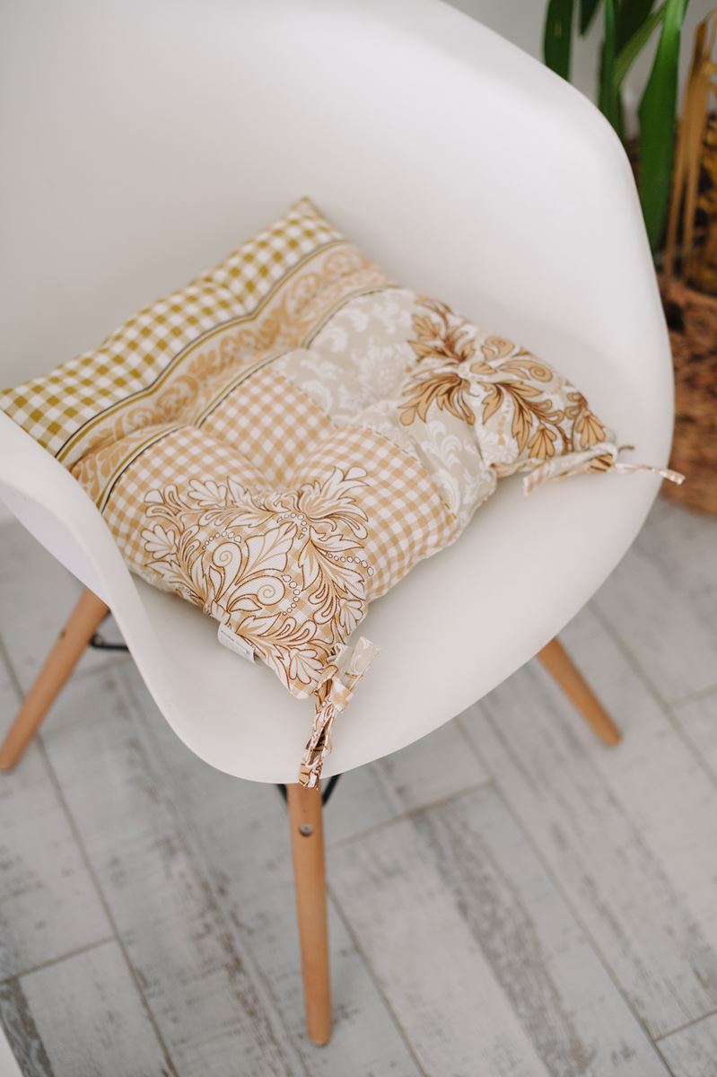 снимок Подушка "КУХОННАЯ" на стул 35х35 от магазина BIO-TEXTILES ОПТ